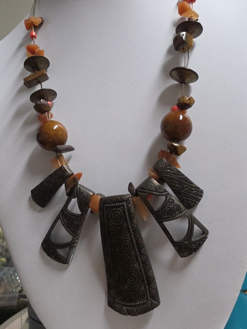 Vintage Artisan Tiger Eye Carnelian And Brass Wire Strung Necklace